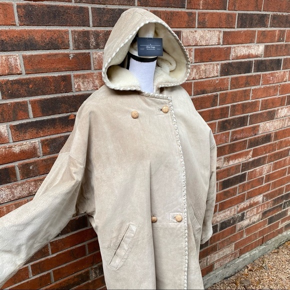 Otellopelle Suede Shearling Leather Hooded Coat - Picture 7 of 12